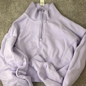 Aerie crop zip